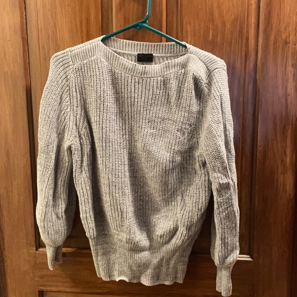 Grey crew neck sweater gently used - Picture 2 of 2